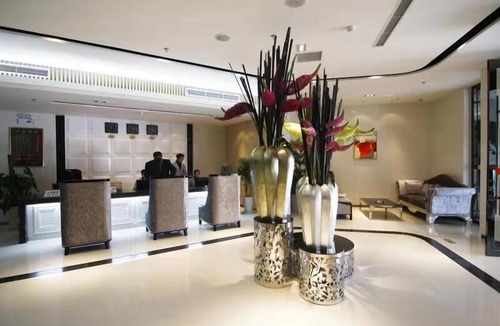 Wenfeng District Hotel | Ruicheng Hotel Anyang Train Station Branch