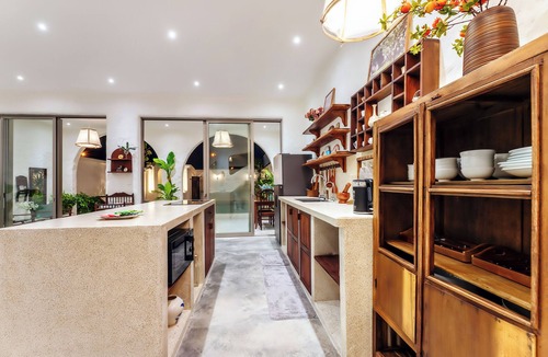 Cam An Villa | Rustic Charm House 5BRs & 7’ to An Bang Beach