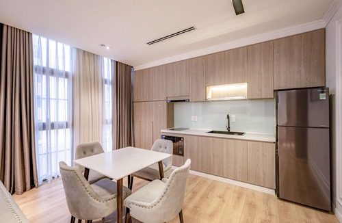 Phu Nhuan Apartment | S Home Apartment by DDH