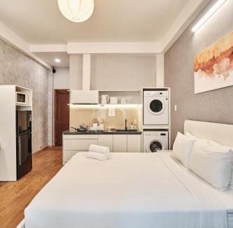 District 4 Apartment | S Lux Apartment 5 mins walking in central