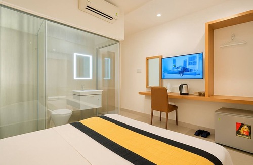 District 10 Hotel | S79 Son Mi Hotel