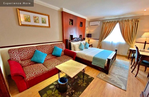 District 10 Hotel | S79 Sunflower Hotel & Spa