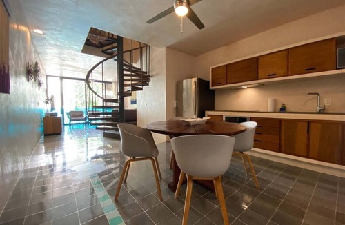 Zazil-ha Apartment | Sabor a Miel : Duplex near beach with pool & gym