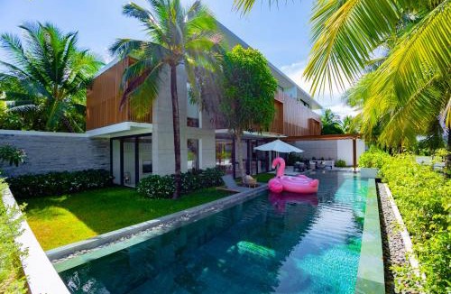 Long Beach Resort | Sailing Pool Villas & Resort Phu Quoc