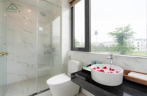 Gia Lam Apartment | Sakura Homestay Cao cấp T2