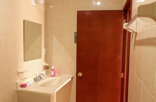 Zona Centro Apartment | San Román room inside the historic center