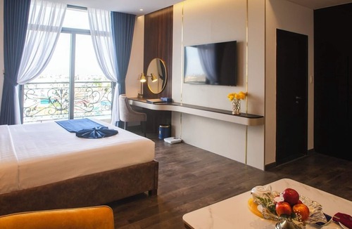 Bao Loc Hotel | SANDALS AQUILA
