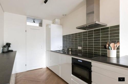 Leon Apartment | Santiago Cruz House