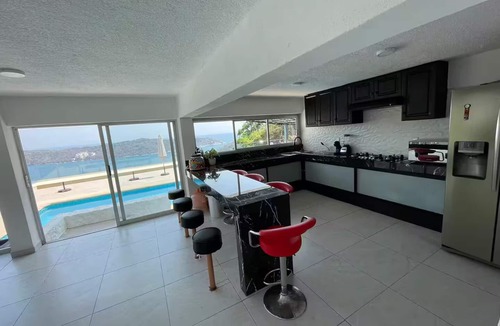 Pichilingue House | Santino`s House & Playa