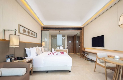 Sanya Hotel | Sanya Harman Hotel with tropical rainforest mountain view, sea view, harbor view