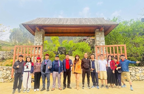 Hau Thao Bed & Breakfast | Sapa Rock Hill Homestay