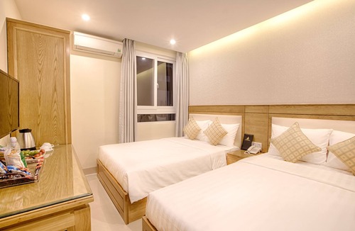 Son Tra Hotel | Sea Castle Hotel