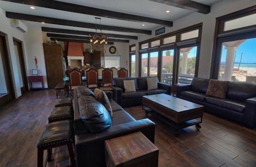 Laguna Shores Apartment | Seaside Hacienda 6 Bedrooms