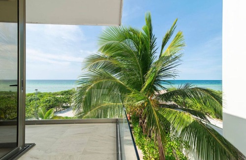 Merida Villa | Seaside Villa - Family & Relax by LAHOS
