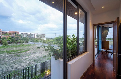 Cua Đai Villa | Seaside Villa/Beachfront Proximity/Private Pool