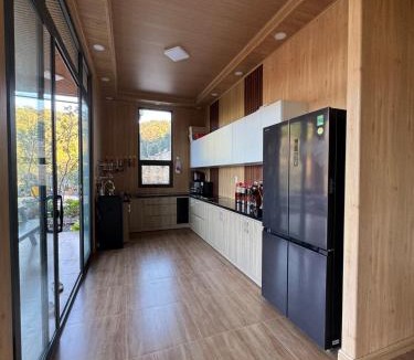 Da Lat House | Sen Đá Home