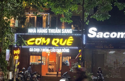 Trung Hoa Nhan Chinh Hotel | Sen Vàng 301TM3