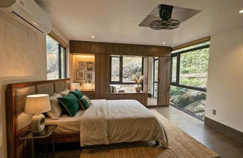 Tran Chau Cabin | Sena Cat Ba Valley Retreat