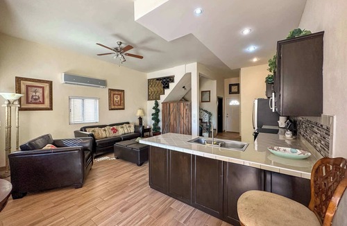 Cholla Bay Apartment | Serena Stay Spacious 3BR Apartment