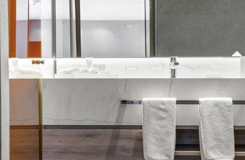 Hipodromo Hotel | Serene Retreat | 2 Superior Units | Near Museo de Arte Moderno
