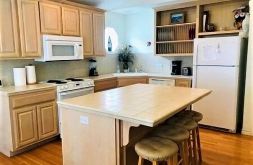 Port Mansfield House | Serenity Home. 2 Bedroom, 2 Bath. Sleeps 6. 5 Beds. 2 Boat Slips. Fishing Light.