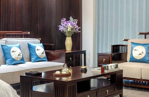 Datong City Center Hotel | Shicang Yunshu - Ancient City Wall Side