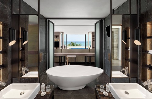 Dien Ban Hotel | Shilla Monogram Danang
