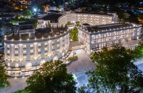 Hue City Centre Hotel | Silk Path Grand Hue Hotel