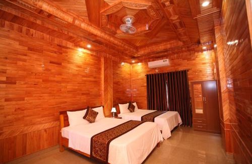Phong Nha Hotel | Sky Hotel Phong Nha