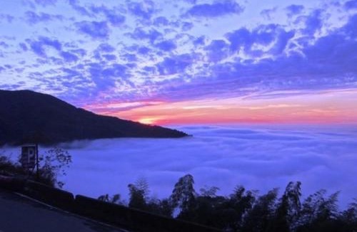 Zhushan Bed & Breakfast | Sky lounge B&B