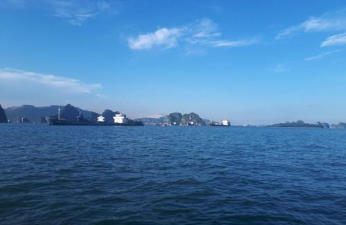 Ha Long Hotel | Sky