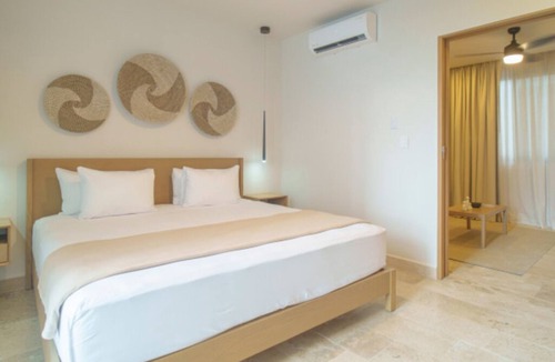 Downtown Hotel | Sleek Modern Stay: 3 Relaxing Units Minutes to Cozumel Ferry Terminal