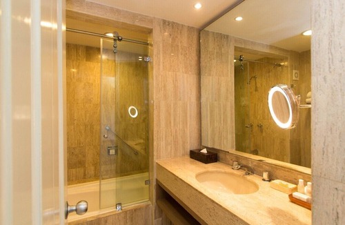 Marina Vallarta Resort | Sleeps 8! Beachfront, exclusive, luxury resort, family friendly! Price Reduced!