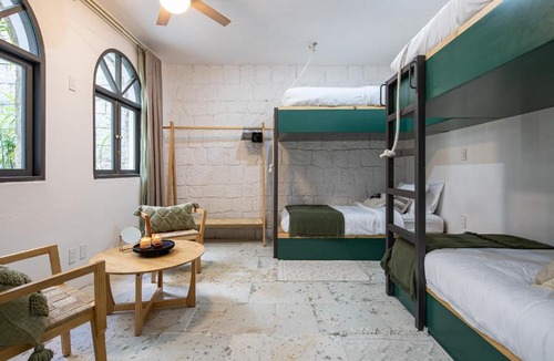 Oaxaca Hotel | Sleeps 9, Outdoor Space, PingPong Table, in Villa