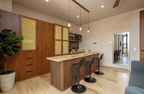 Centro Apartment | Smart & Sunny Stay OV at roof Best PDC Location 3 blocks away from the beach