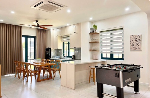 Phan Thiet Villa | Solara Coast Novaworld Phan Thiet - Close to beach and pools