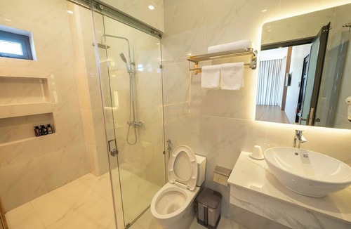 Phuoc Dan Hotel | Som Phu Quy 3 Hotel