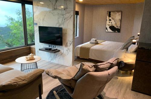 Ruifang House | Something Easy Inn