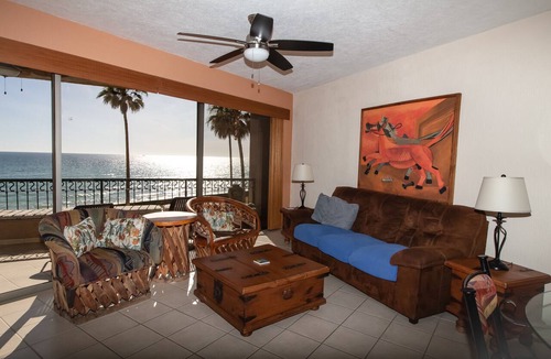 Puerto Penasco Condo | Sonoran Spa E203 - 2 BR Next to the Pool, High Speed Wi-Fi - Beachfront Upper Floor Luxury Condo
