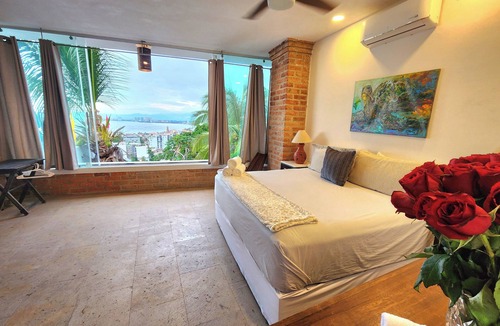 Romantic Zone Ski Chalet | Spacious 10 - 15-Bedroom Villa with Stunning Views