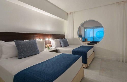 Marina Mazatlan Hotel | Spacious 1BR Condo next to Mazatlan Beach