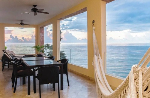 South Shore Hotel Area Hotel | Spacious 2-Bedroom Luxury Suite with Wraparound Terrace & Jacuzzi