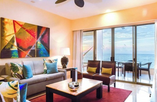 South Shore Hotel Area Hotel | Spacious 2-Bedroom Luxury Suite with Wraparound Terrace & Jacuzzi