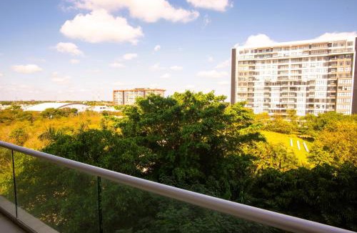 Zona Industrial Apartment | Spacious 3 bedroom Condo by the US Consulate and The Harbor