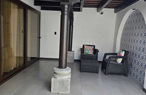Antigua Guatemala House | Spacious 4-bedroom house in Antigua Guatemala with AC and pool with jacuzzi/Gym