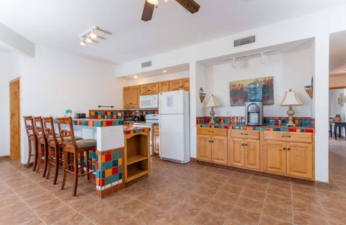 Las Conchas Villa | Spacious and Traditional Home Villa Hermosa I
