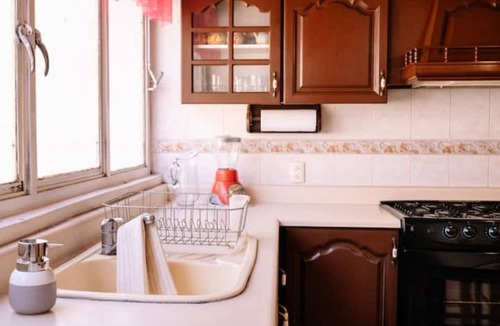Santa Cruz Xoxocotlan House | Spacious artsy home with fast WiFi