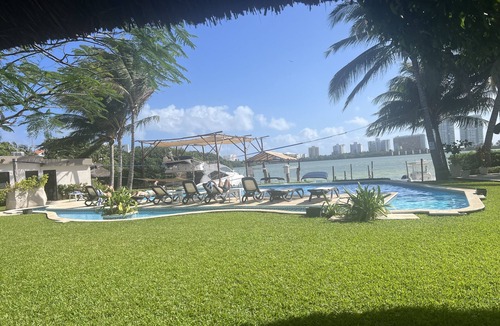 Punta Cancun Villa | Spacious Cancún Villa for 8 Guests with Lagoon Views and Private Pool