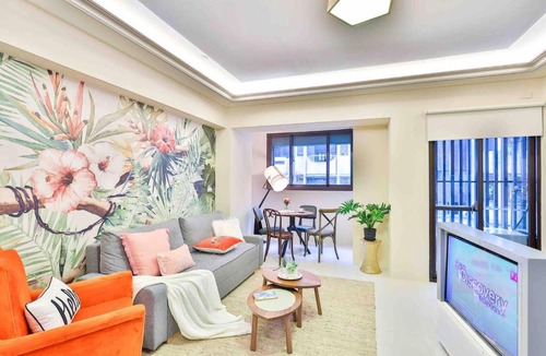 Daan Apartment | Spacious family Full-floor Apt