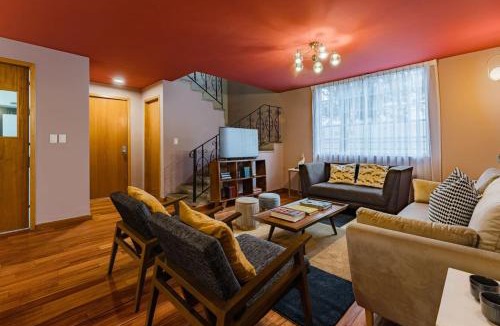 Miguel Hidalgo House | Spacious Hillside Home with Patio Near Polanco